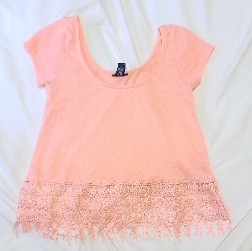 Short sleeve crop top